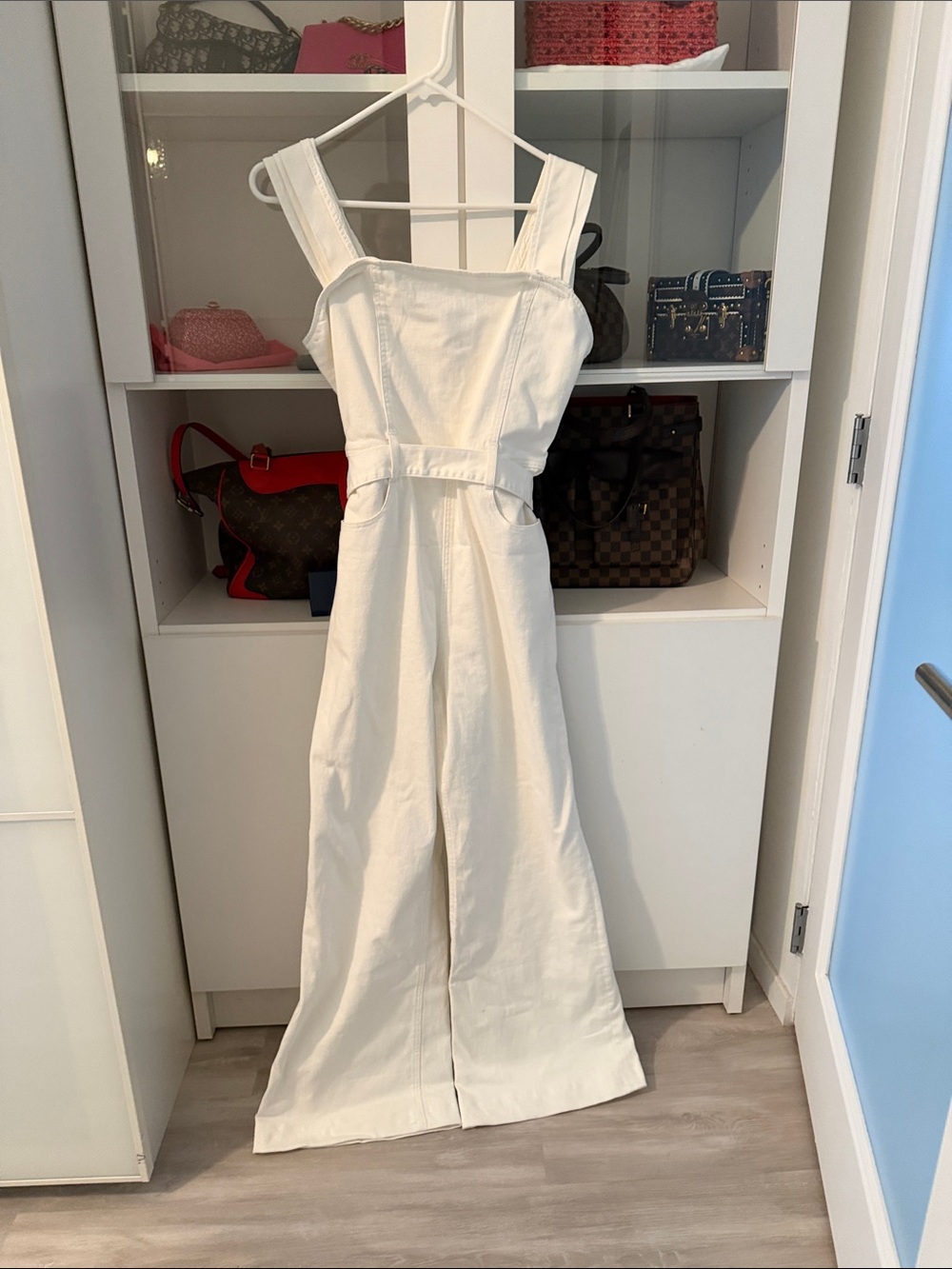 Alice + Olivia Cream Wide-Leg Square-Neck Jumpsuit